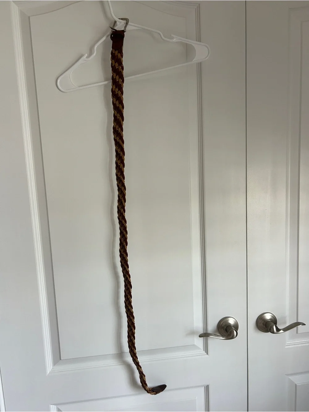 Braided Leather Belt in Brown - Classic Men’s Accessory
